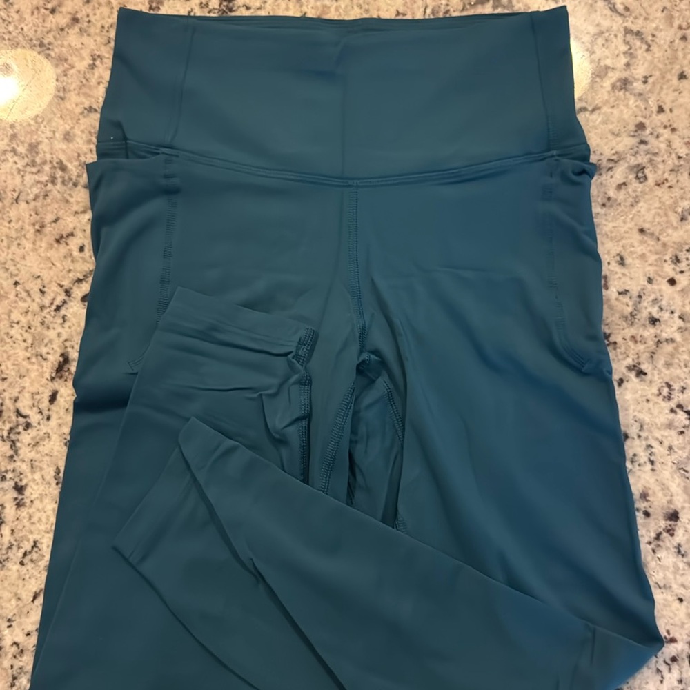 Under Armour workout tights